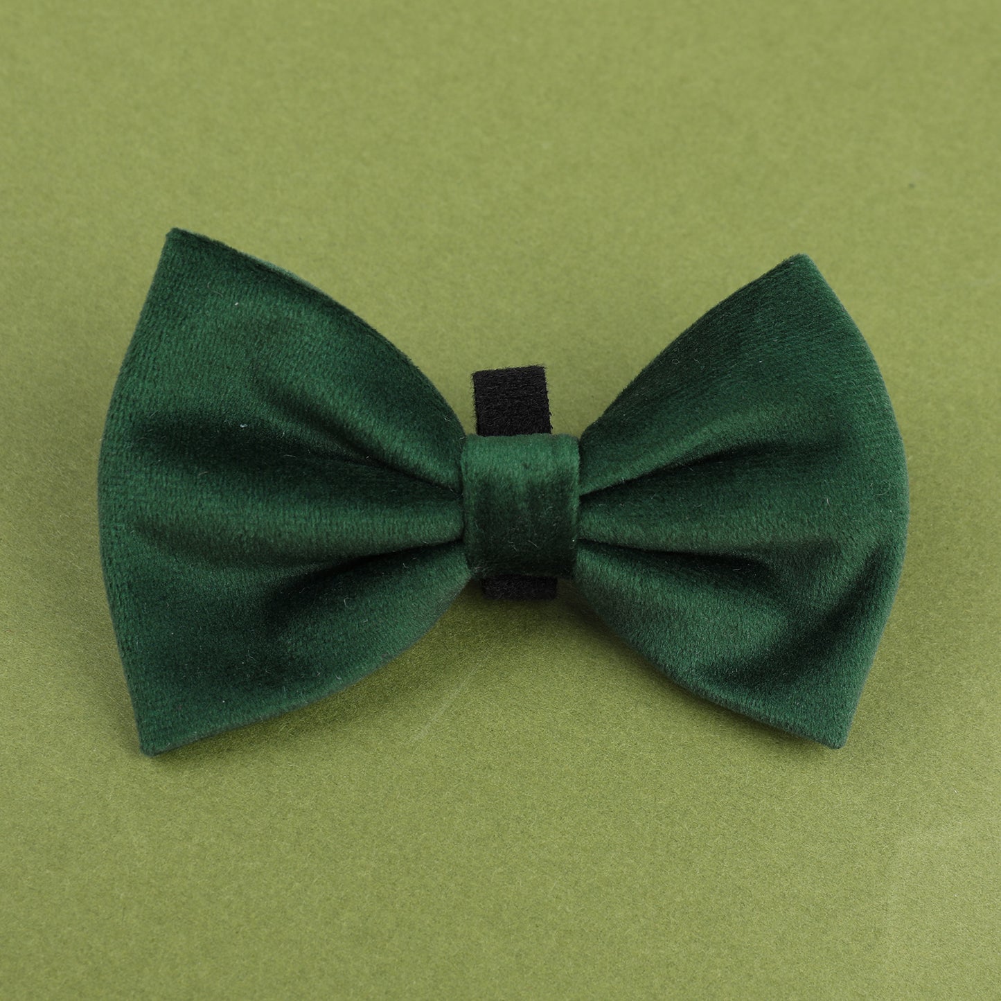 Green Velvet Bow Tie - Totally Pawsome