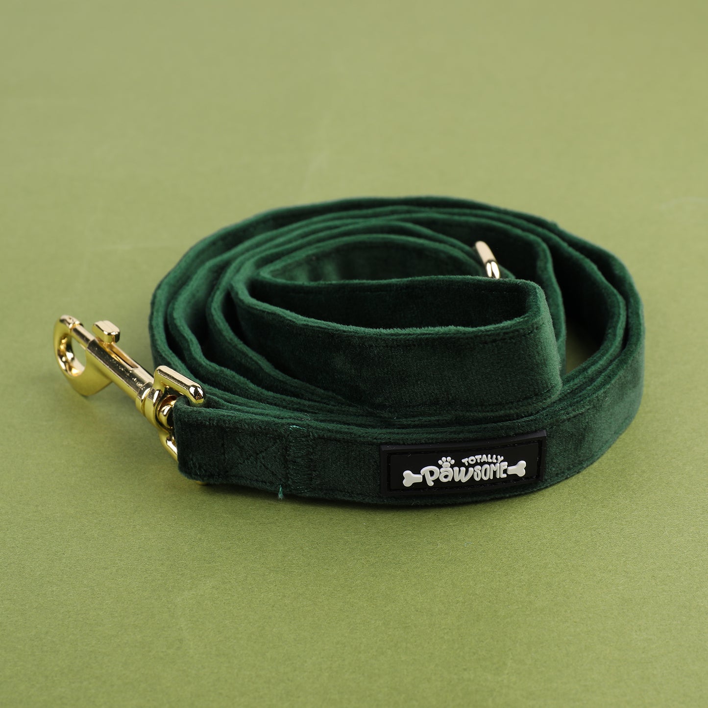 Green Velvet Lead - Totally Pawsome