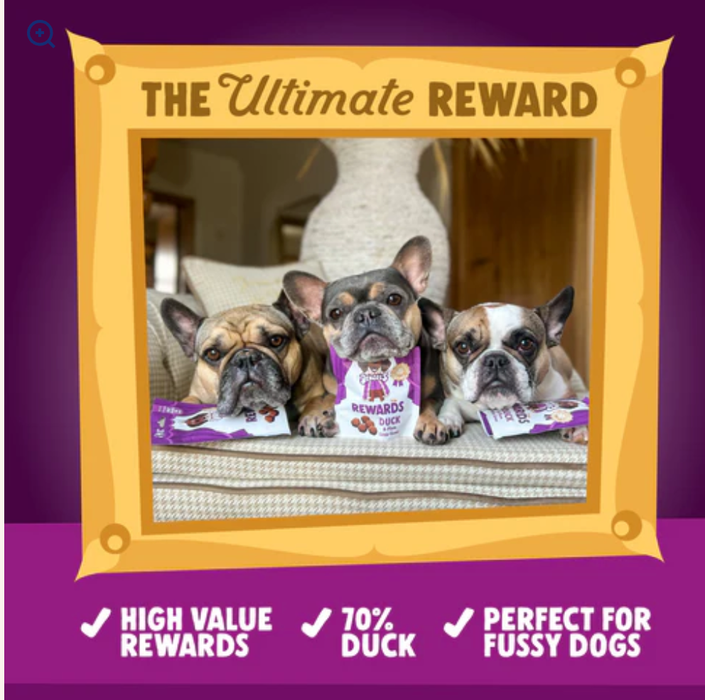 Denzels Rewards Duck & Plum Little Gems with dogs